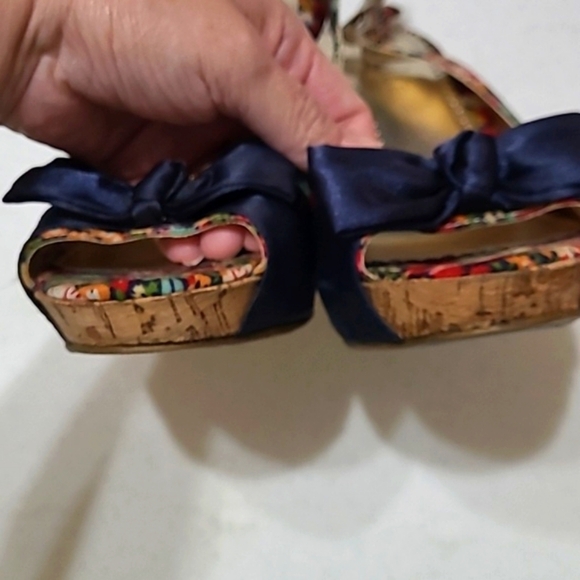 Rampage "Grayson" floral opentoe platform heels with Navy bow size 10 - Picture 8 of 13